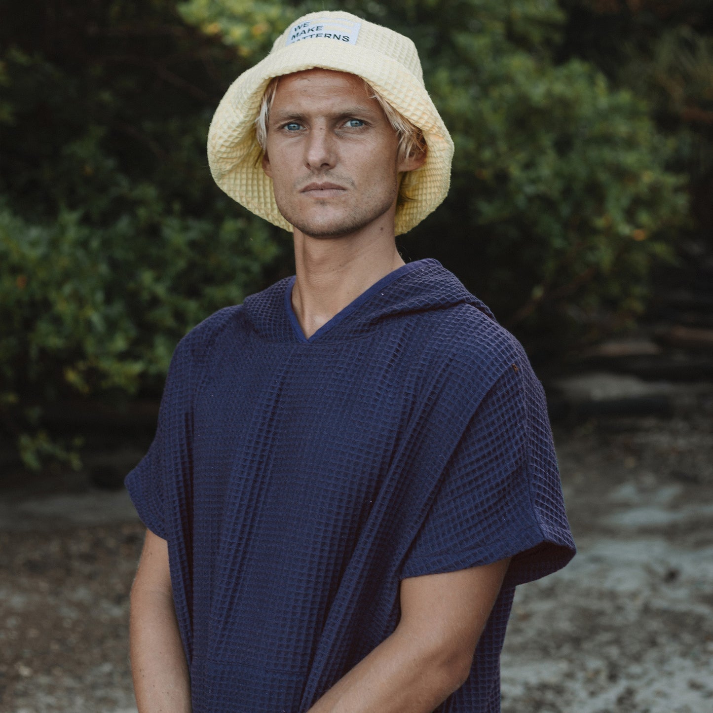 Surf Poncho Blau