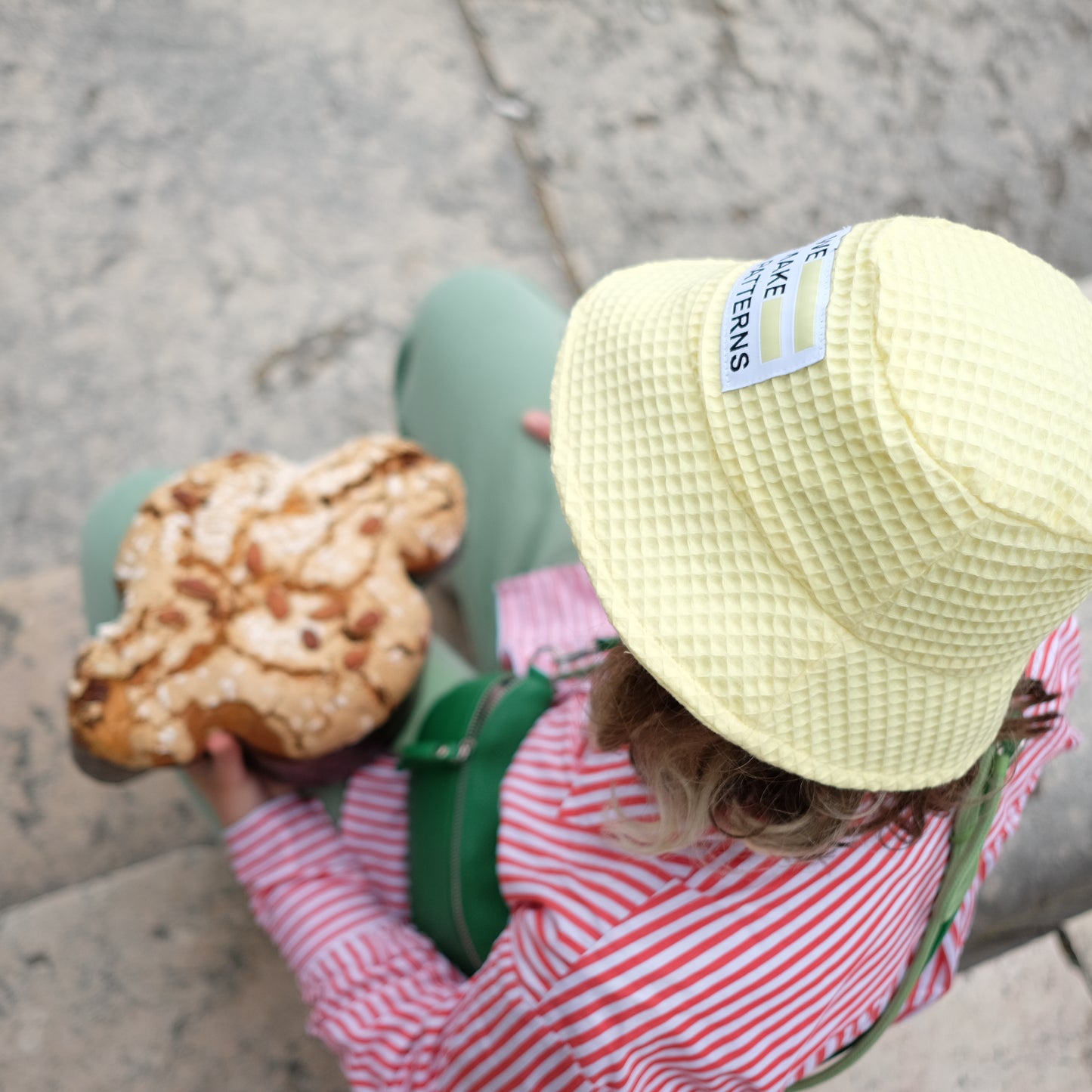 gelber Waffel piquet surf hut slow fashion handmade in Germany lemon bucket hat baumwolle fischerhut sommer hut